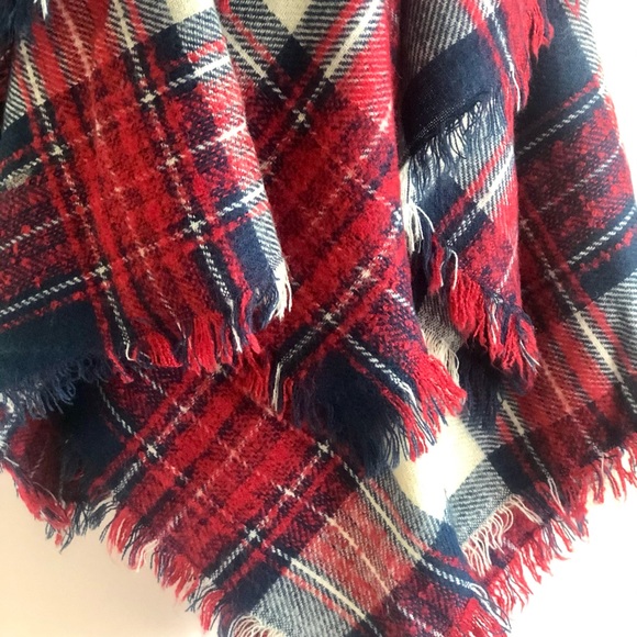 ZARA Plaid Rectangle Blanket Scarf - Picture 2 of 2